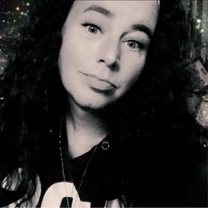 Meet your Posher, Sonia